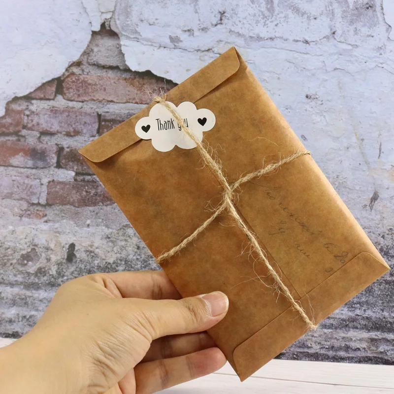 

5sets Vintage Envelopes European Style Kraft Paper Envelopes, Paper Sticker and Cord Set Brown Paper Bags Party Decoration