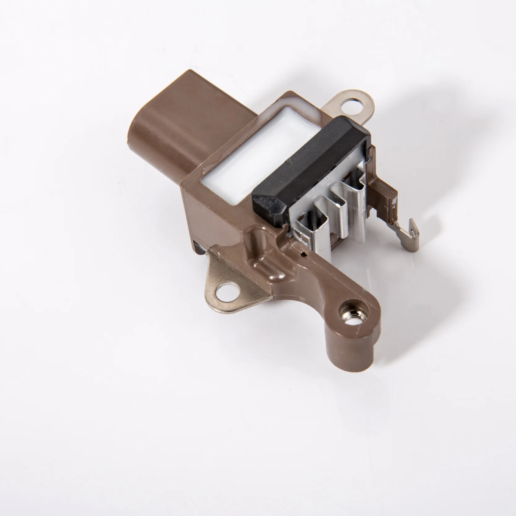 

Hugwit Generator Regulator for Toyota Ralink 1.2T14-17 Corolla