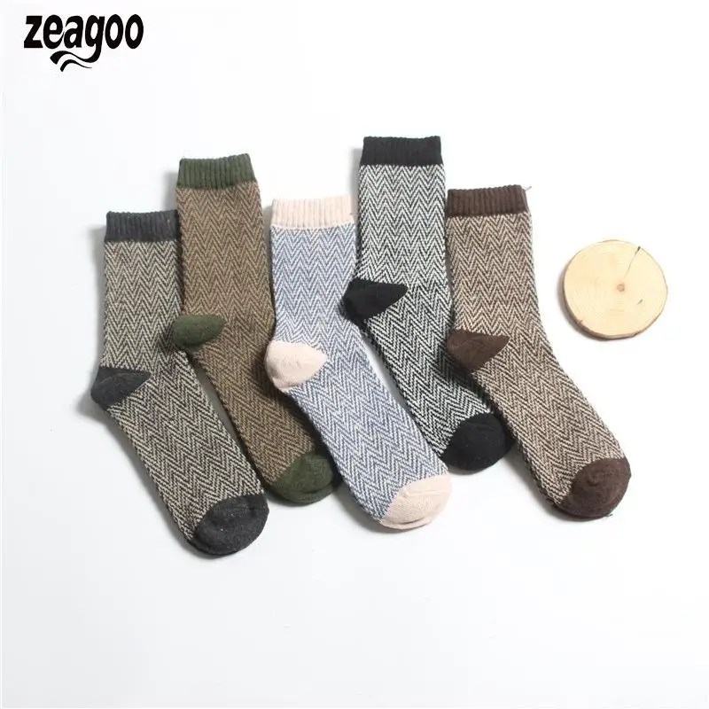 Men Winter Warm Thicken Breathable Comfortable Middle Tube Multicolor Casual Pack of Socks