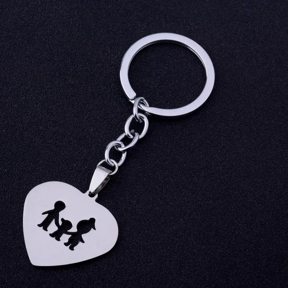 

12PC Love Family Keychains Stainless Steel Love Heart Charm Pendant Keyrings Boy Mother Father Together Christmas Gifts Jewelry