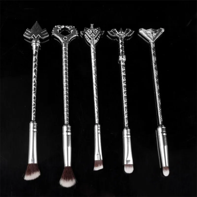 shiny silver Wonder Woman Makeup Brushes Sets professional Beauty Make up Brush 5pcs/set(with bags - Цвет: shiny silver