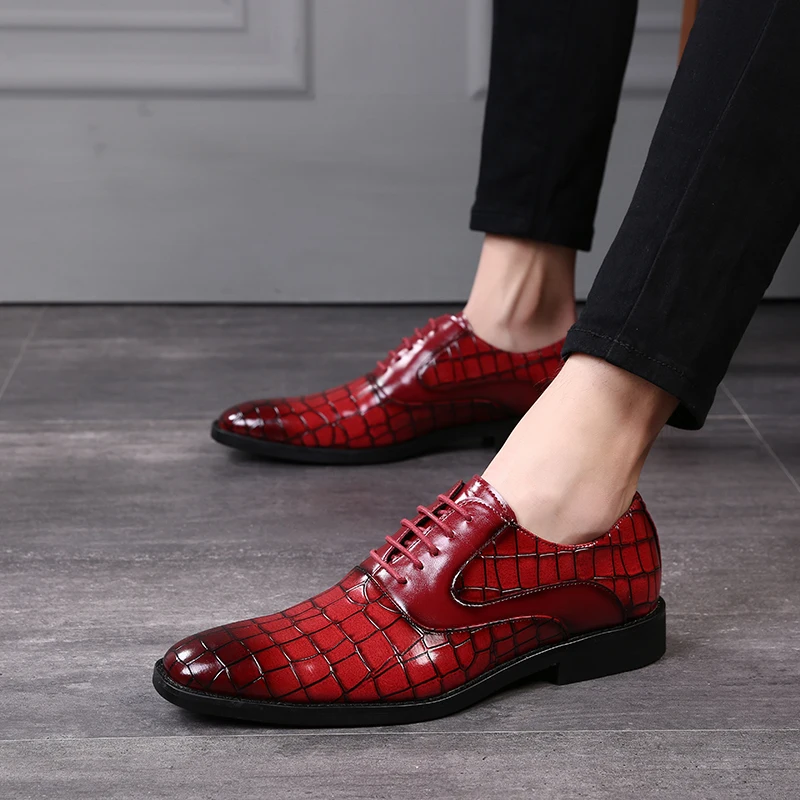 Мужские модельные туфли; мужские кожаные туфли с крокодиловым узором; Роскошные элегантные туфли в деловом стиле; вечерние повседневные свадебные туфли в британском стиле