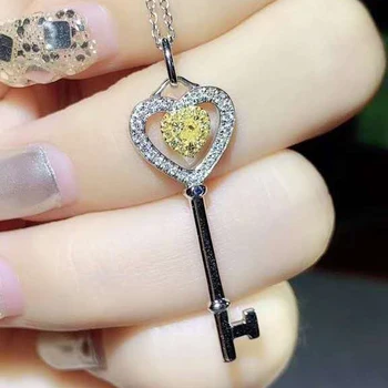 

18K White Gold Real Diamond Women Pendant Necklaces Key Heart Yellow Wedding Party Engagement Anniversary Necklaces Birthday