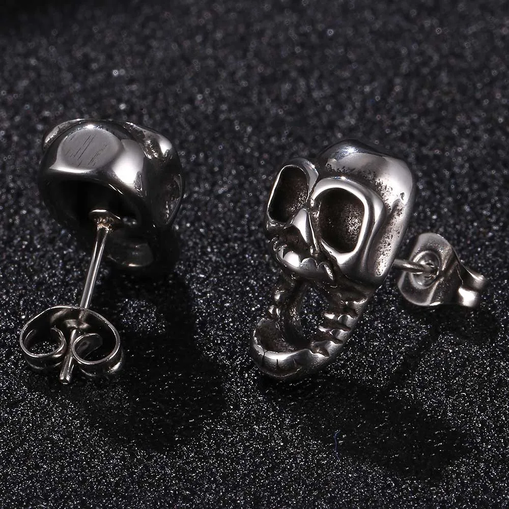 earrings stud