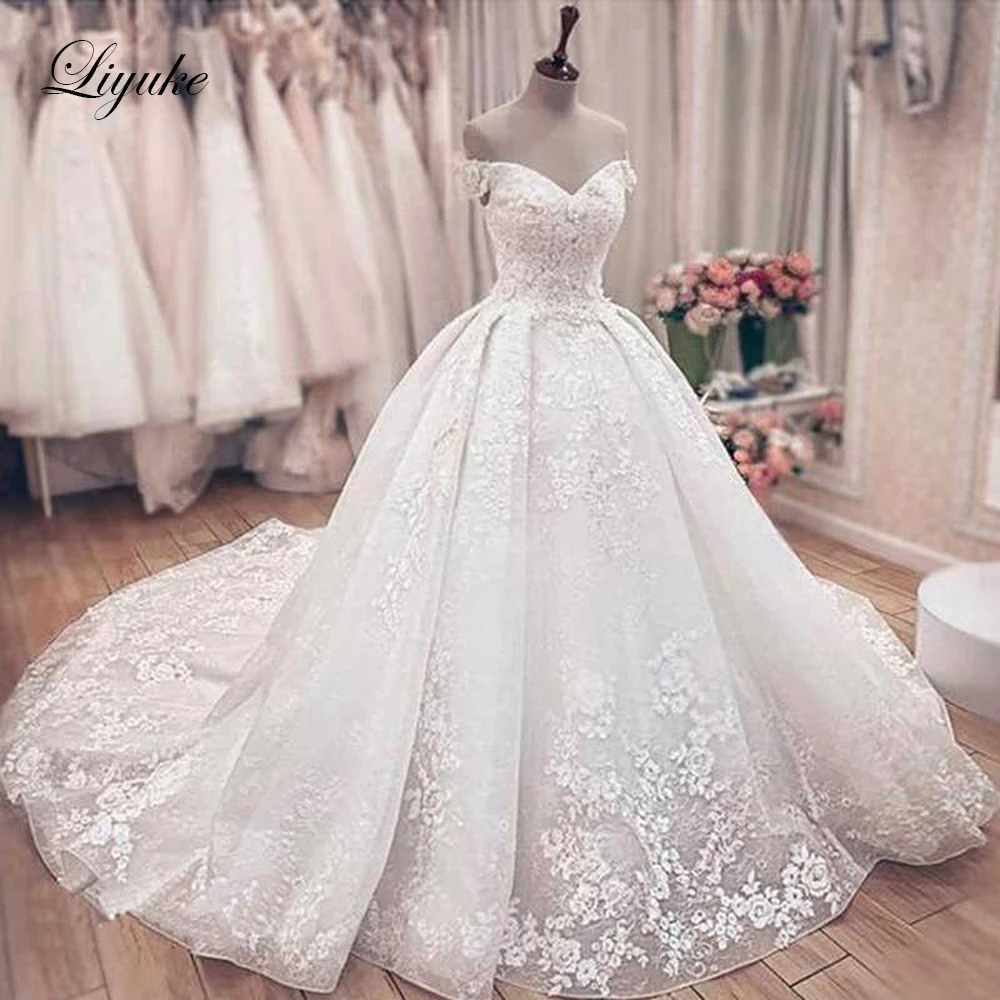 

Liyuke Sweetheart Neckline Ball Gown Wedding Dress Off The Shoulder With Chapel Train vestido de noiva