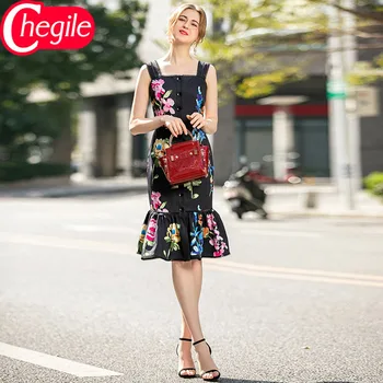 

Women Runway Dress 2020 Summer New Sleeveless Floral Print Spaghtti Strap Black Knee Length Trumpet Dress