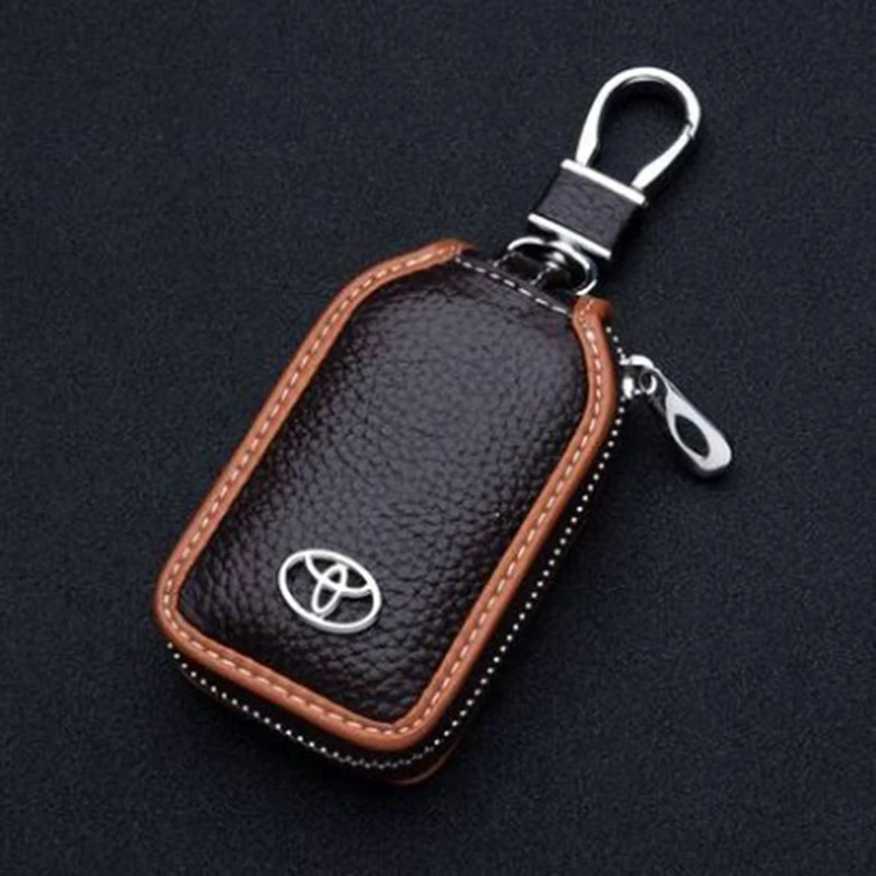 1pc Wife high-end gift pendant leather car keychain bag for Toyota badge car-styling metal keyring 4S auto Accessories key case |