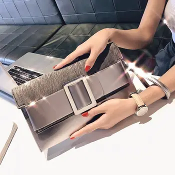 

2020 new women's wallet solid color zipper coin purse fashion folding card case clutch bag