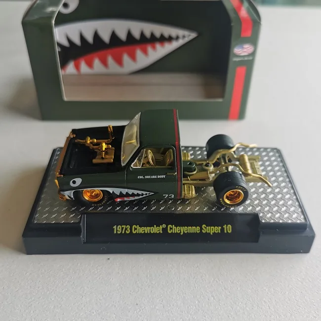 コいいです∽ M2マシーン 1973 シボレー シャイニー スーパー10