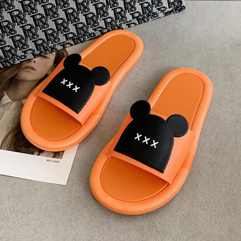 Summer Slippers Women Sandals Beach Slides Flip Flops Cute Bear Thick Sole Slipper Female Anti-skid Bathroom Home Soft Slippers