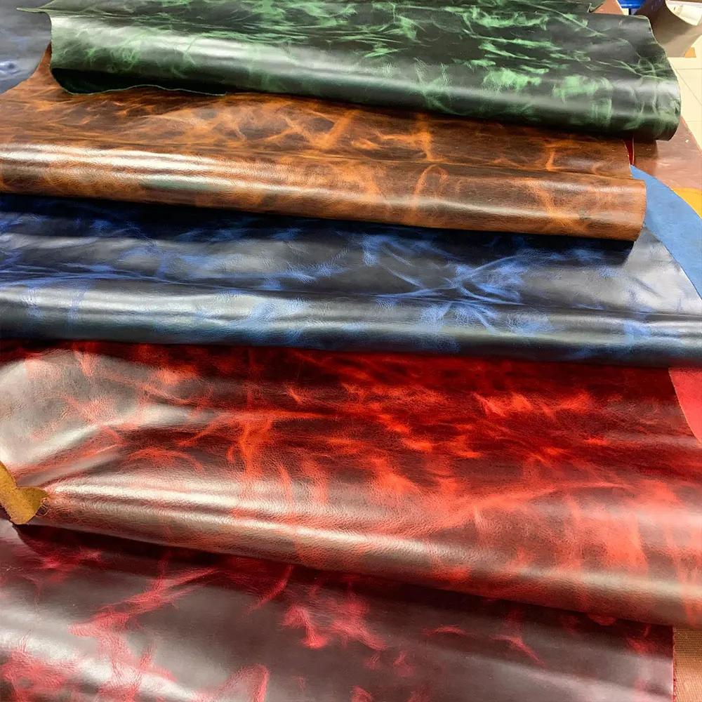Pelle Vera Di Vacca Primo Strato 1,8-2,0 Mm – Oil Wax Red, 30x60 Cm, Per Borse, Cinture E Artigianato