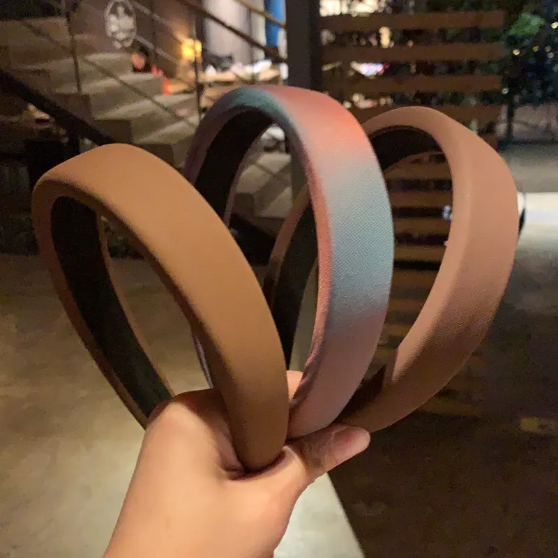 

1PC Fashion Gradient Color Wide-brimmed Headband For Woman Candy Color Thickened Milk Silk Sponge Hairband Girl Hair Accessories