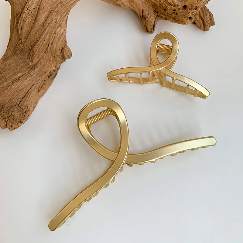 Exaggerated large matte metal hair clip European and American style hair clip headdress Women head clamp hair accessory hair clip hair headdress