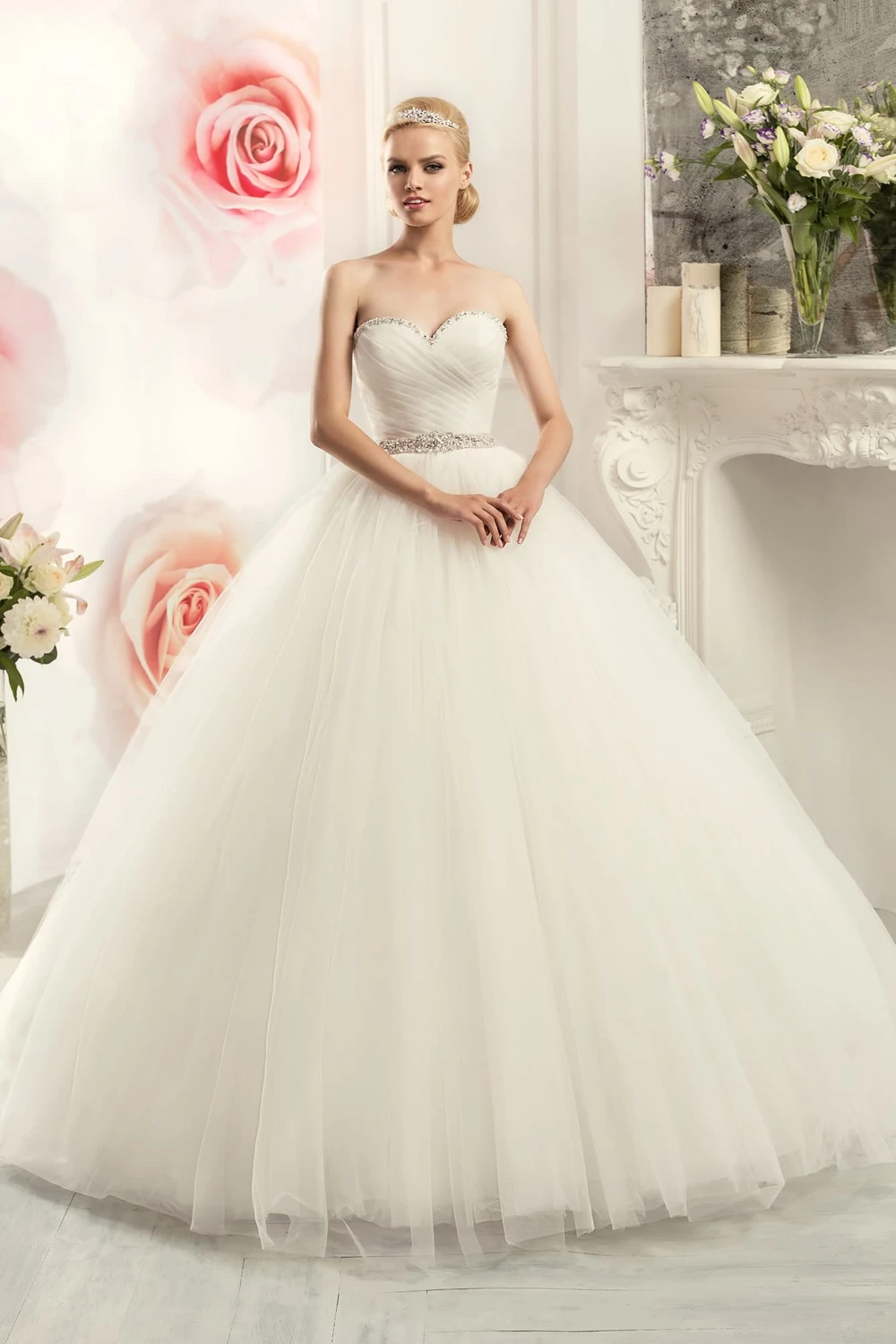 HTB112AFbcrrK1RjSspaq6AREXXa4