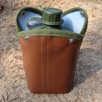

1L Outdoor Sport Military Hunting Canteen Bottle Plastic Camping Hiking Survival Water Bottle Kettle With Leather Cover cap