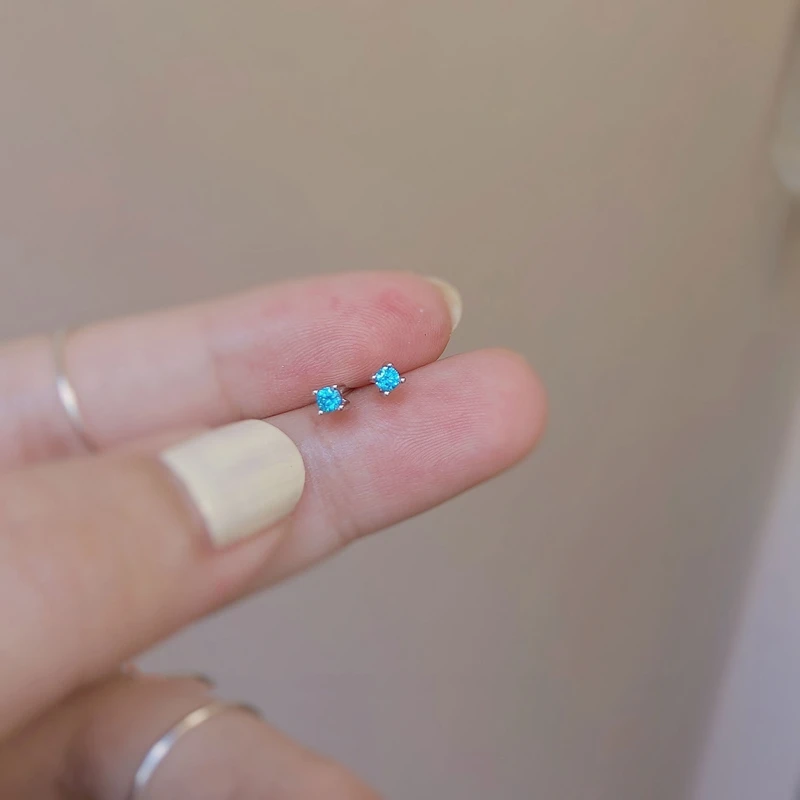 Silvology 925 Sterling Silver Blue Topaz Small Stud Earring for Girls Mini Anti-allergy Hawaii Earring Ladies Aesthetics Jewelry
