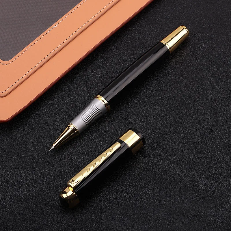 9594397193_198585937