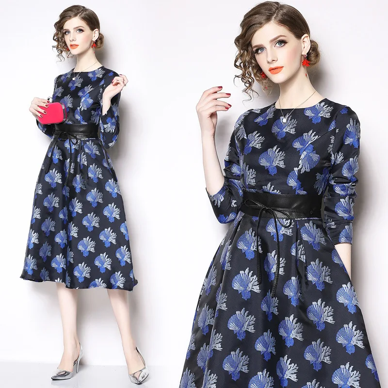 

Ozhouzhan 2018 Autumn And Winter New Style High-End Floral Jacquard Crew Neck Dress-Style Slim Fit Dress