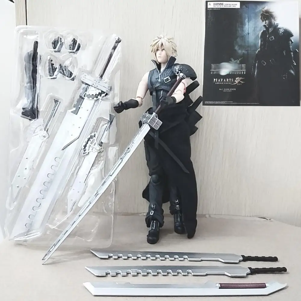

28cm Play Arts Cloud Strife PVC Action Figure Collection Toys Doll Gifts