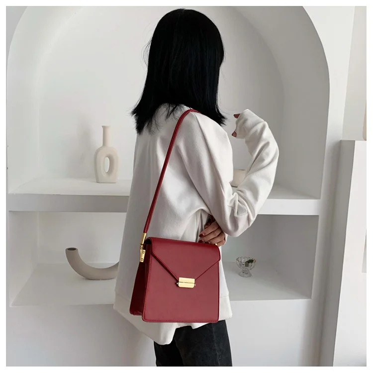uxury Brand Female Square Bag Fashion New High Quality PU Leather Women's Designer Handbag Lock Shoulder Messenger Bag