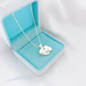 

Simple Fashion Female Clavicle Pendant Peach Heart Clavicle Neck Chain Necklace Heart-Shaped Pendant Wholesale Ins