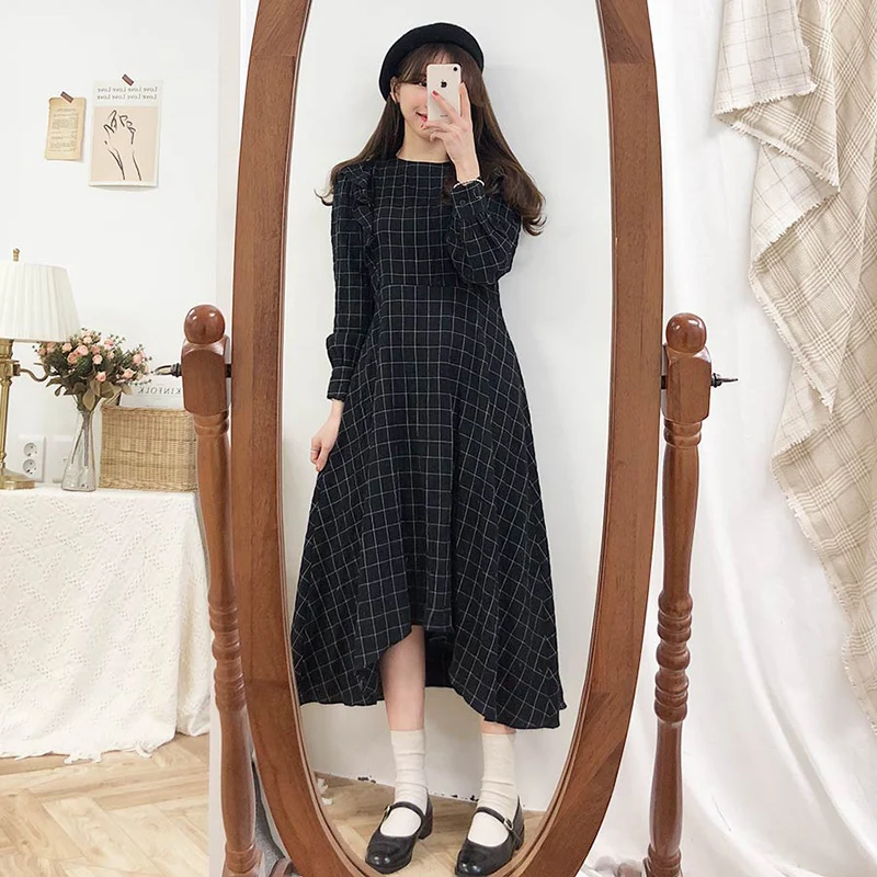 Осенне-зимние Базовые платья длинное милое платье трапециевидной формы для девочек в корейском японском стиле, черное клетчатое плиссированное платье в винтажном стиле, 9818