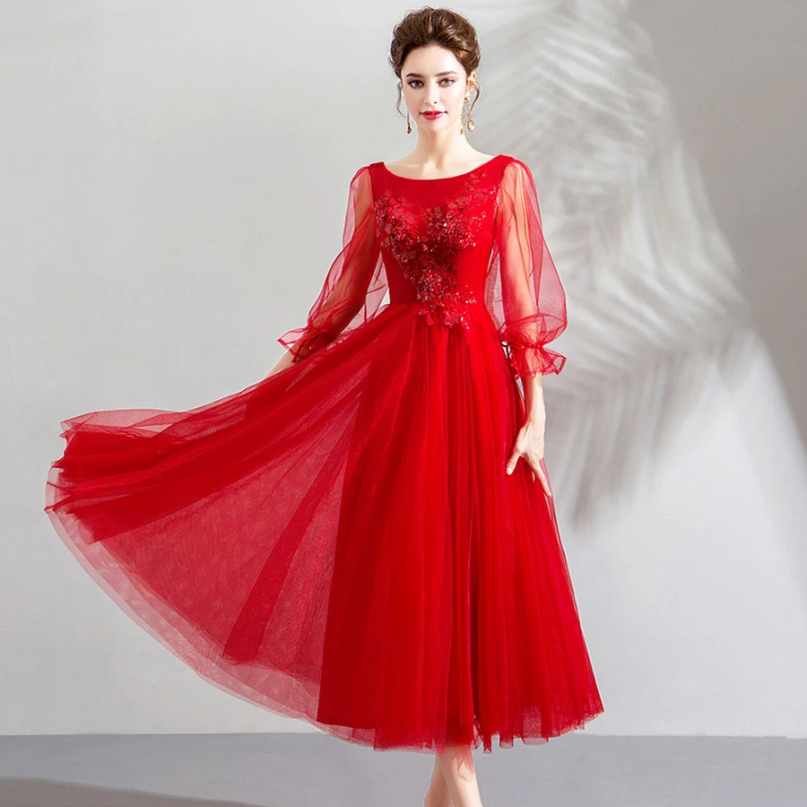 

Prom Gown Full Sleeve Embroidery Flowers Long Dresses for Prom Red A-line O-neck Robe De Soiree Backless Prom Dress 2019 E209