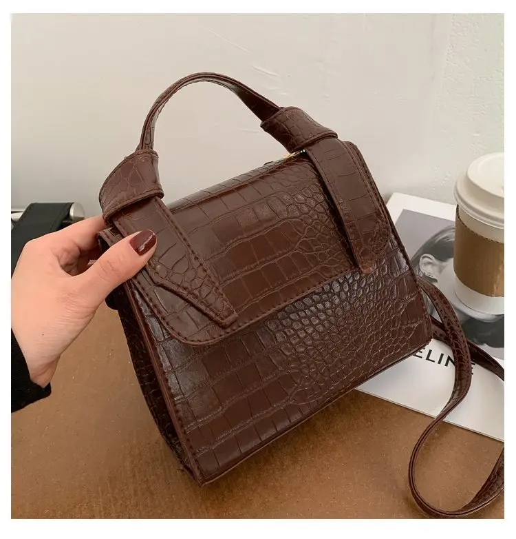 2021 Transparent PVC Handbag beach Shoulder bag Women New Trend Tote Hot Sale Jelly Color Plastic Clear Bag Large capacity