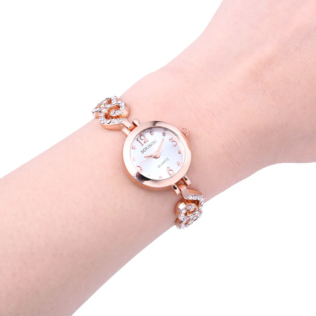 

Luxury Women Watches Roman Numerals Dial Ladies Quartz Wristwatch Fashion Rhinestone Alloy Bracelet Strap Clock Relogio Feminino