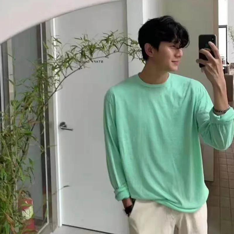 

Men's long-sleeved T-shirt 2020 spring and summer new loose and comfortable solid color T-shirt young fashion men's clothing