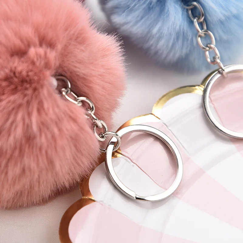 Rabbit Fur Keychain Fluffy Fur Pom Pom Keychain Soft Faux Rabbit Fur Ball Car Keyring Pompom Key Chains Key holder Women Bag Pendant Jewelry Gifts