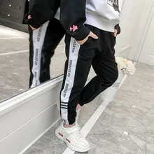 С белым краем и штаны с буквами осень стиль больших размеров для мальчиков спортивные штаны для девочек с эластичной резинкой на буквами в полоску Модные-Стиль брюки