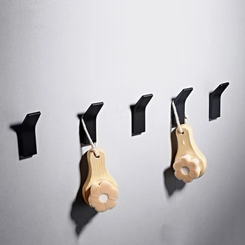 

Nordic Hook Strong Viscose Black Seamless Bathroom Free Punch Hook Hook Black Creative Simple Hat Scarf Handbag Storage Rack