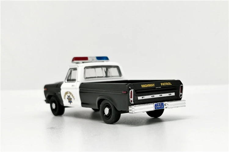 Greenlight 1: 64 CHP California Highway Patrol 1975 Ford F100 пикап без коробки