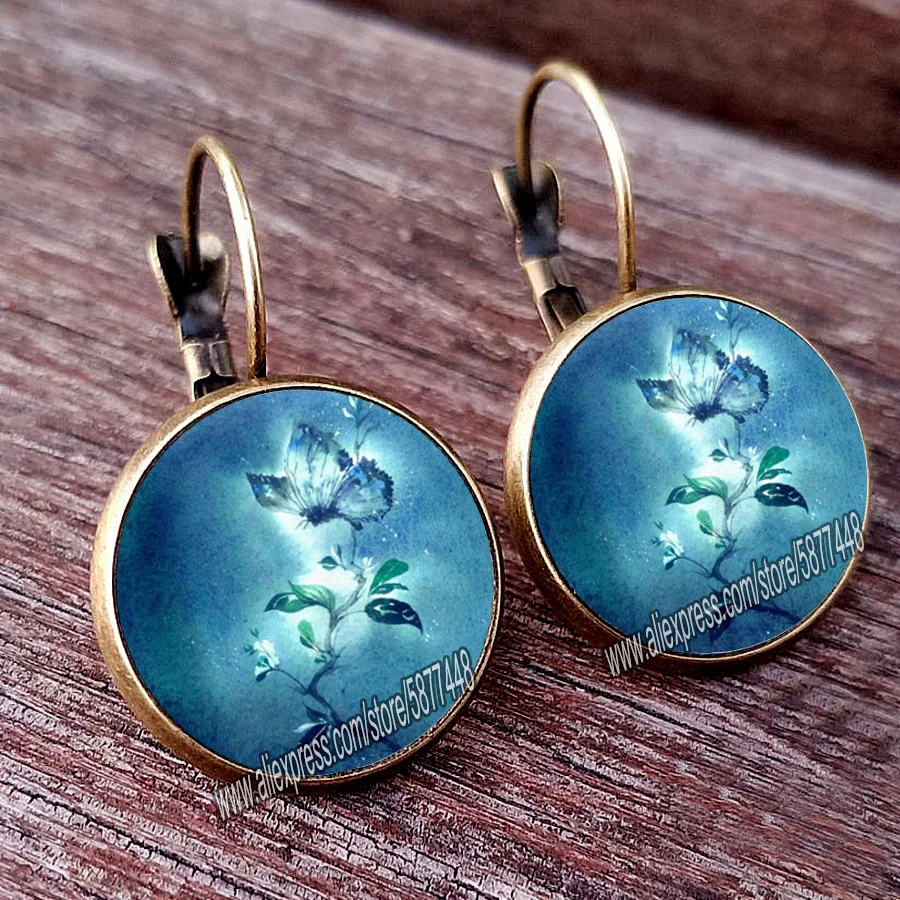 Retro Handmade Lotus Fower Women Pattern Glass Cabochon Stud Earring Blossom Flower Earring for Woman and Girl