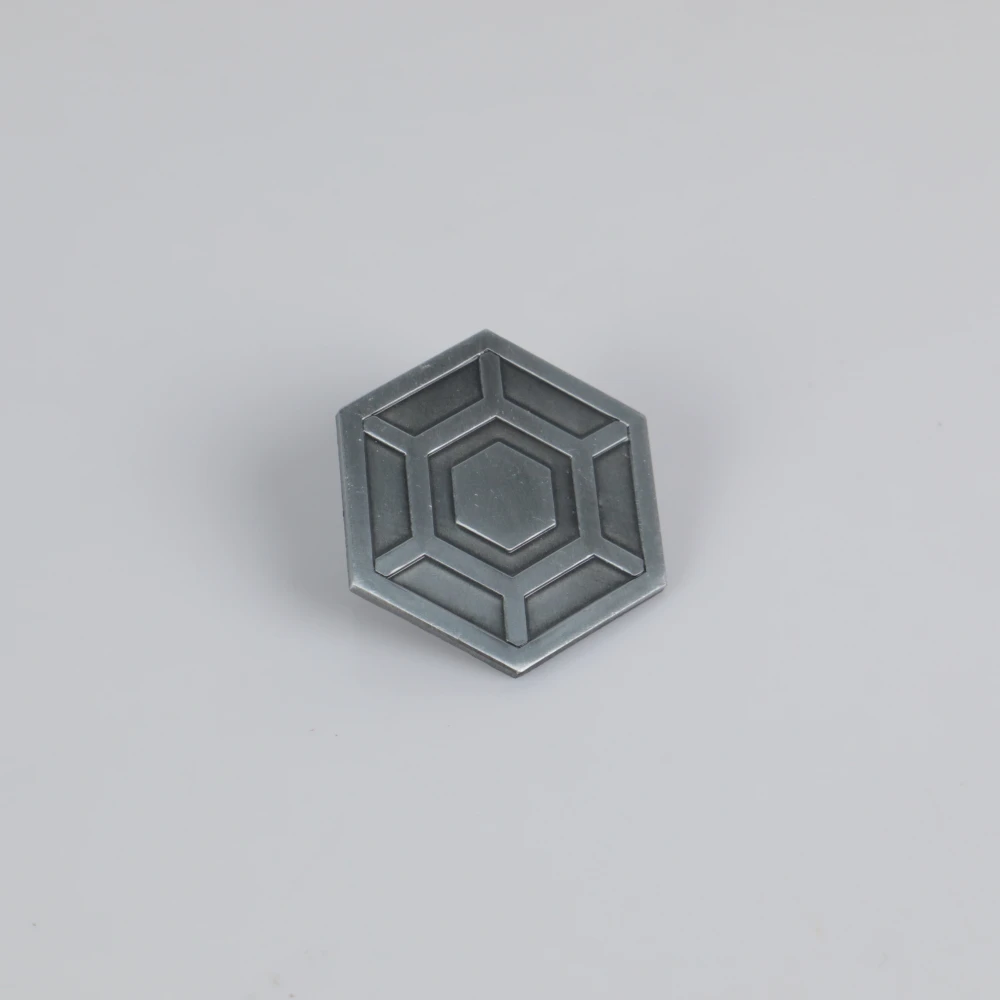 Рисунок 5 - Металлический значок рек реквизиты