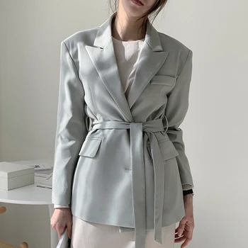 

ZCSMLL Korean Chic French Lapel Two Buckle Blazer Straps Waist Slimming Double Pockets Loose Suit Jacket Women Tide
