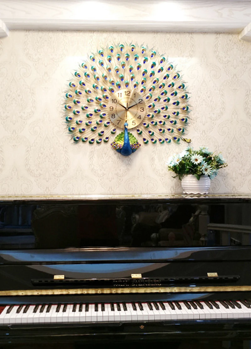 Large Decorative Wall Clocks    (11)
