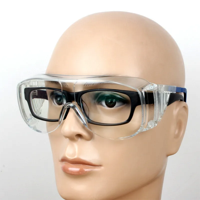 

Polycarbonate antifogging and scratch resistant visitor glasses
