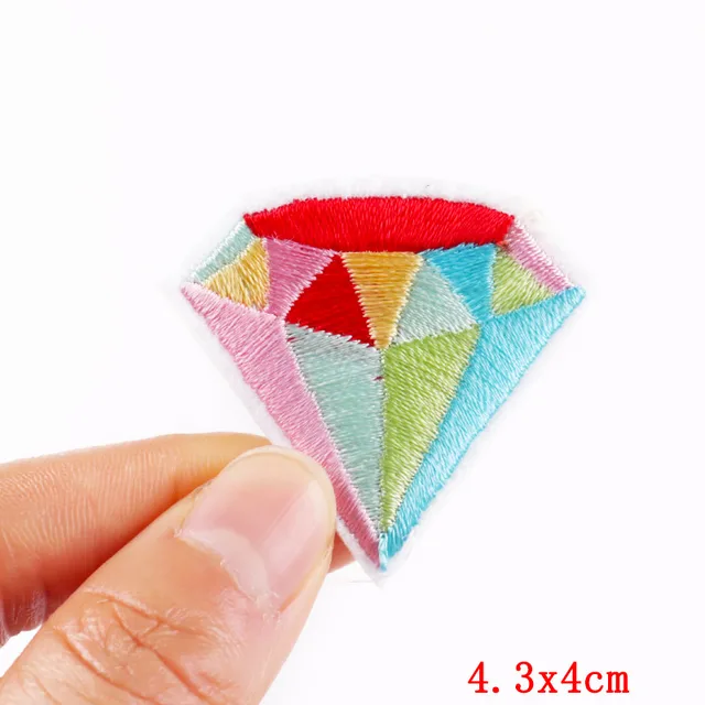 Cartoon Dinosaur Patches For Clothing Thermoadhesive Patches Cute Animal Patch Iron on Embroidery Patches on Clothes Applique PE1474CT
