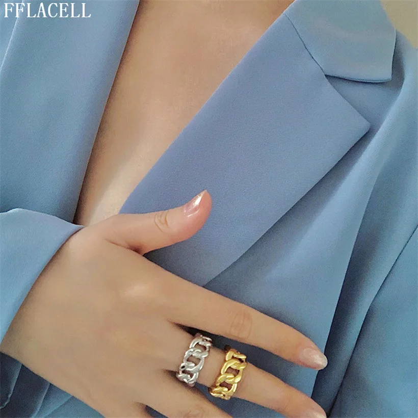 17138987873_758329867