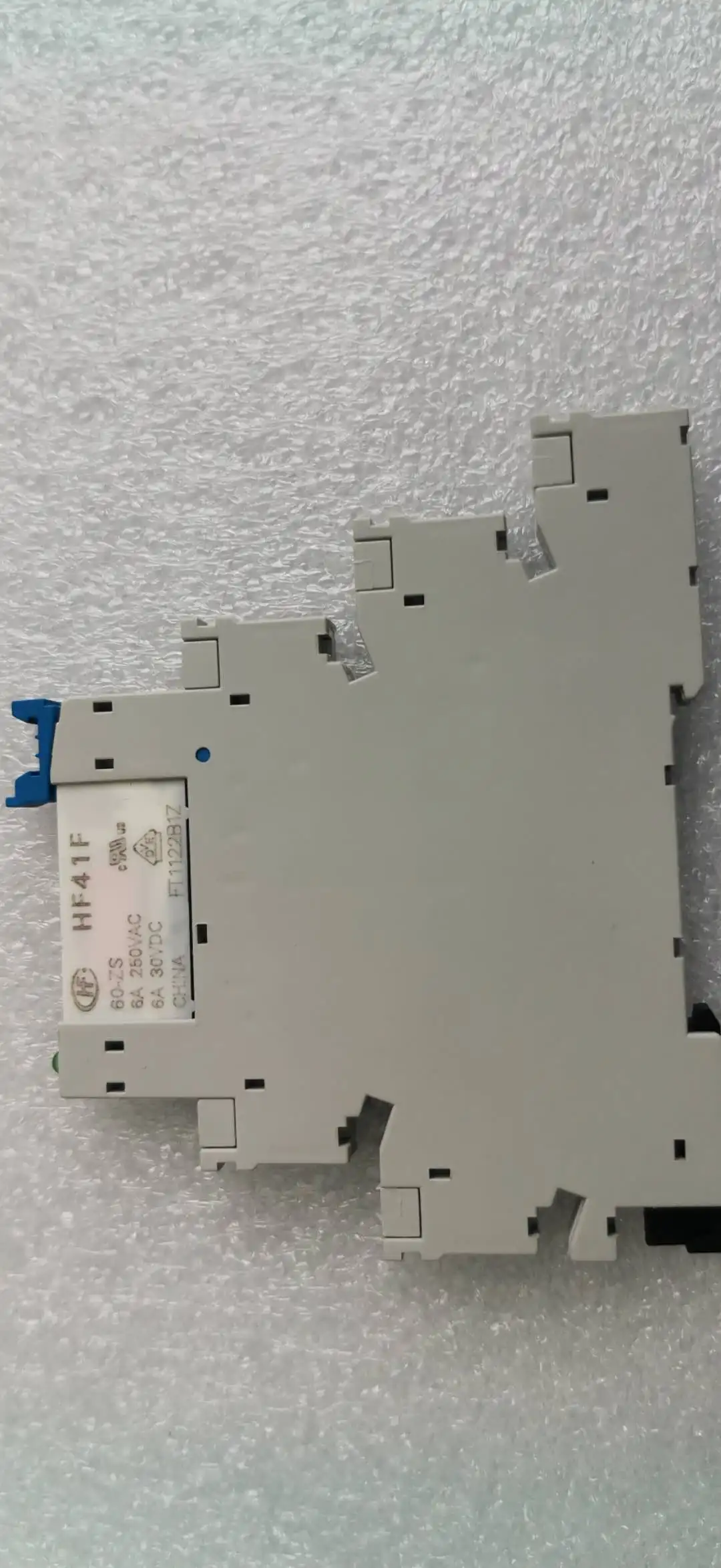 

20Pcs 41F 60V RELAY 115V SOCKETS INTEGRATED PCB MOUNT POWER RELAY