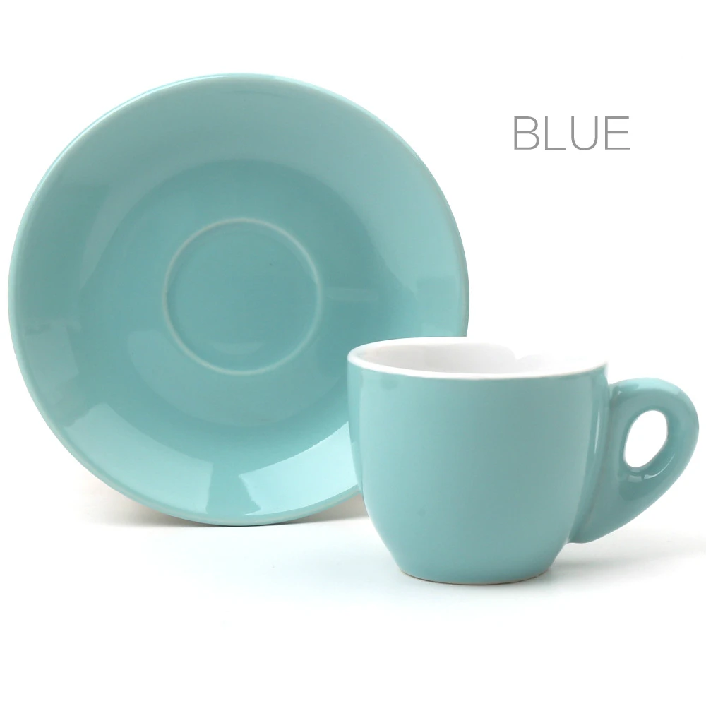 В итальянском стиле однотонные Цвет Кофе чашки и блюдца, чашки для Керамика небольшой Ёмкость простота шесть Цвет дополнительный день Чай кружка латте кафе