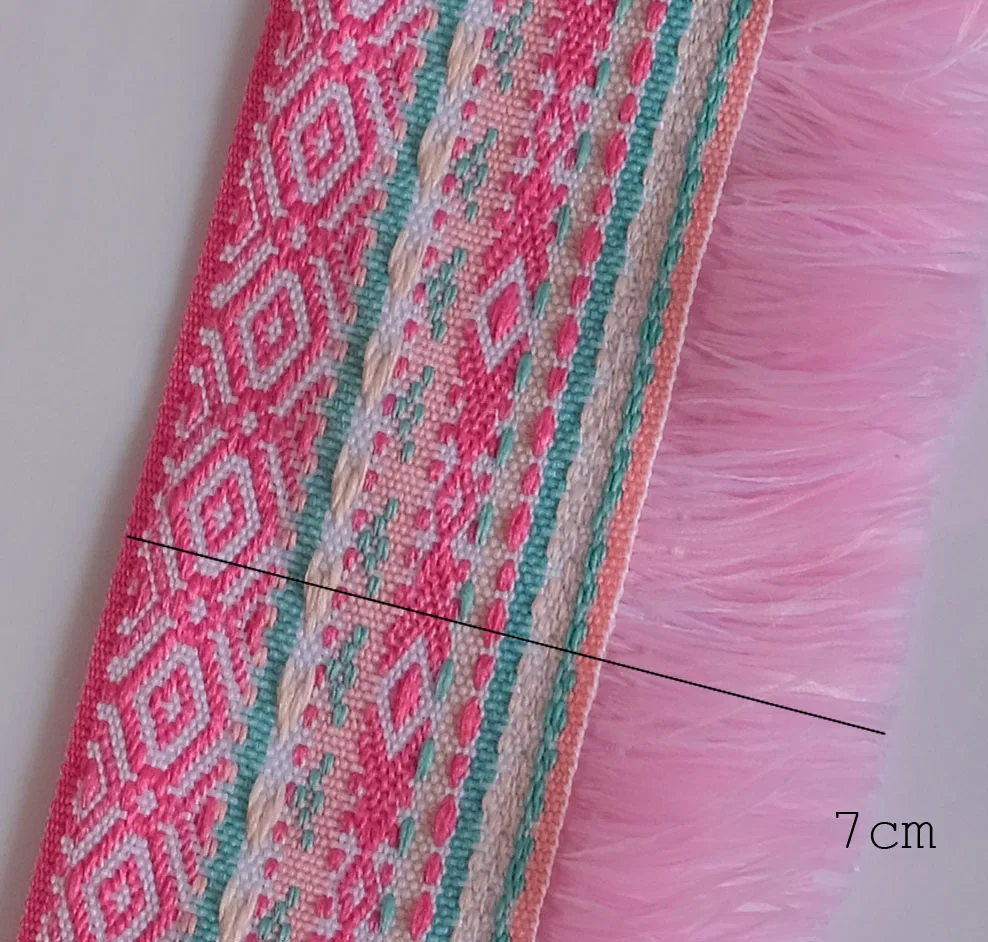 With tassel 7cm