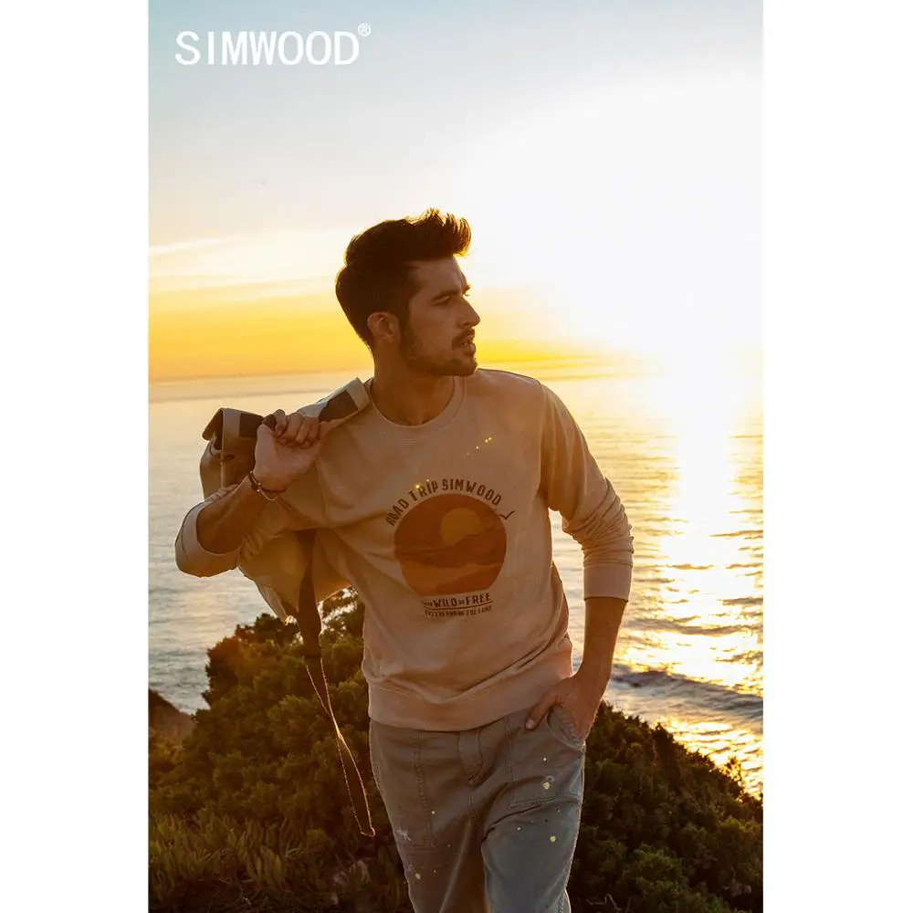 SIMWOOD 2020 spring new hoodies men sunset print O-neck hoodies plus size sweatshirt jogger tops brand clothing SJ170100 SIMWOOD 2020 spring new hoodies men sunset print O-neck hoodies plus size sweatshirt jogger tops brand clothing SJ170100