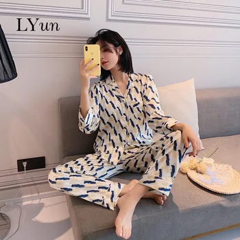 

LYun Spring and summer new long-sleeved pajamas female simulation silk small fresh home service two-piece home pajamas comfosuit