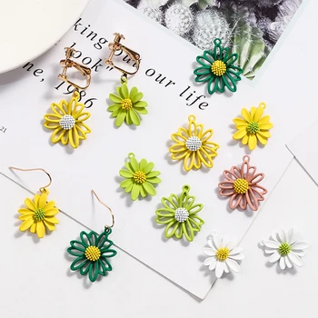 

Handmade Sun Flower Daisy Pendant Earrings Ear Stud Ear Rings Alloy DIY Material Package Accessories 4pcs