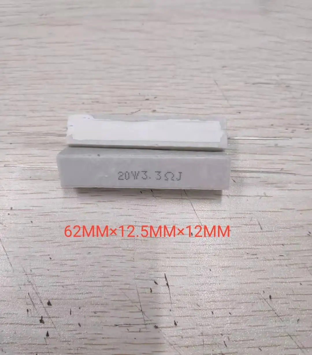 

Good Quality 20W 0.5R Ohm 1R 2.2R 2.5R 3.3R 4.7R 5R 10R 20R 33R 47R 100R 4.5R 8R 200R 5% Cement Type Resistor 62MM*12.5MM*12MM