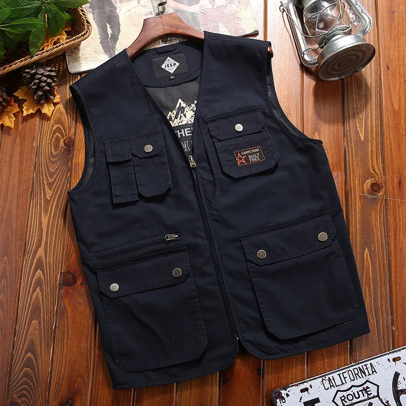 Spring Vest Men's New Style Pure Cotton Waistcoat V-neck Multi-pockets Waistcoat Middle-aged Casual Vest Daddy Clothes