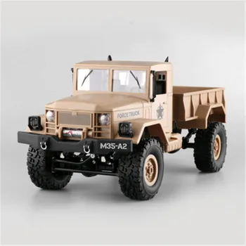 

1：16 Pickup Truck Remote Control car 2.4G remote Control 4 Wheel Drive Crawler Simulation Off-Road Military Card Model Toy Car
